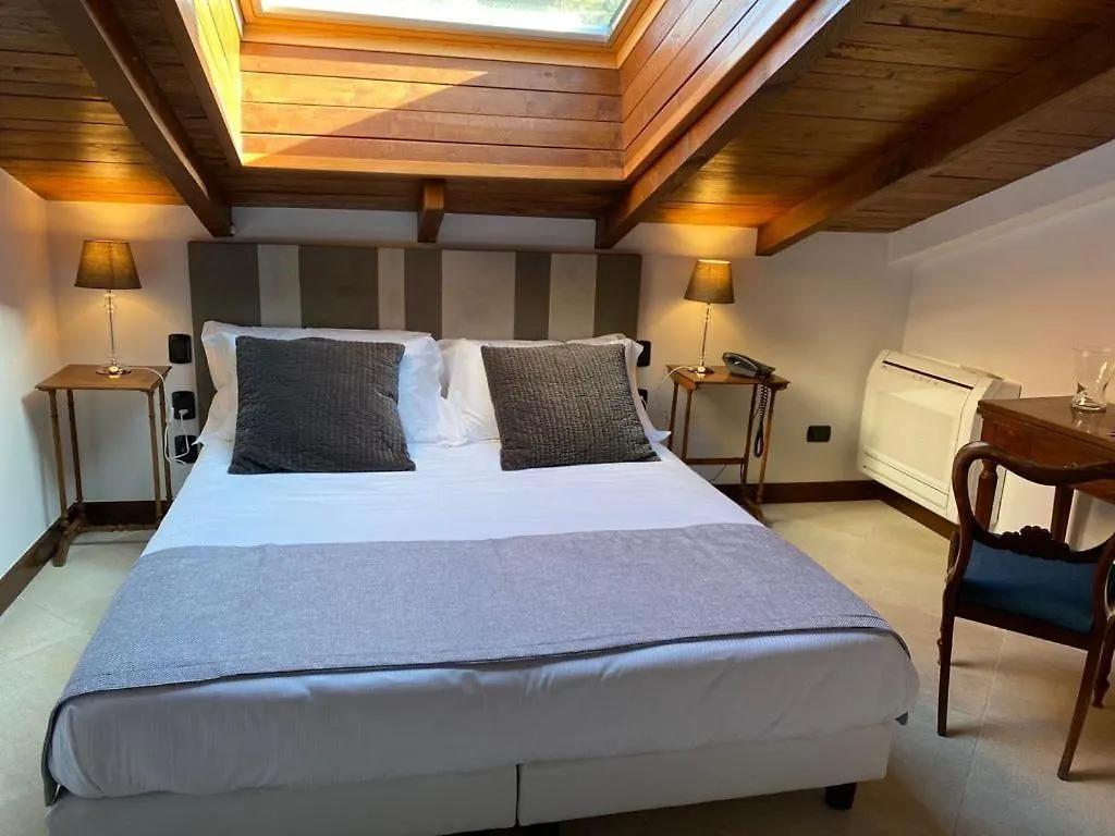 La Locanda Del Pontefice - Luxury Country House Marino 4*,