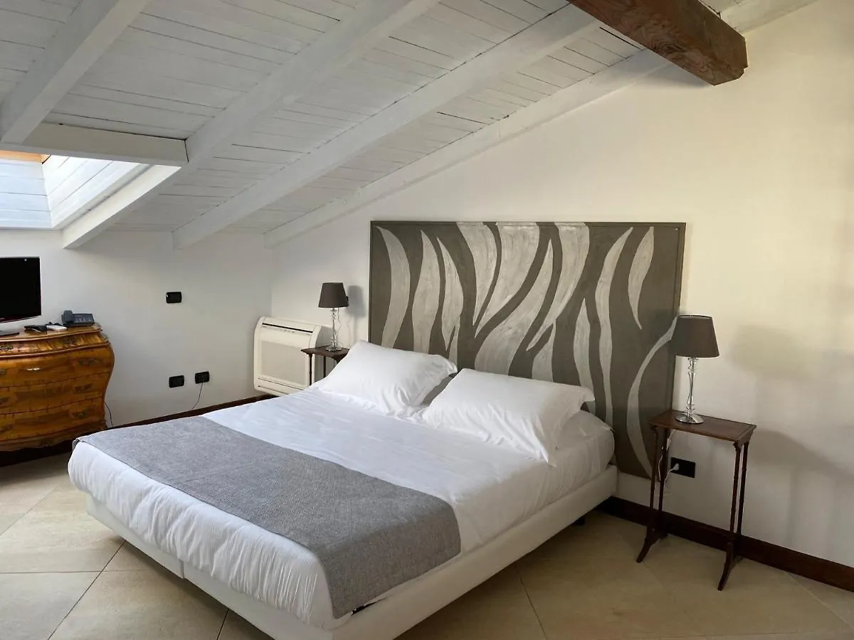 La Locanda Del Pontefice - Luxury Country House Marino Hotel